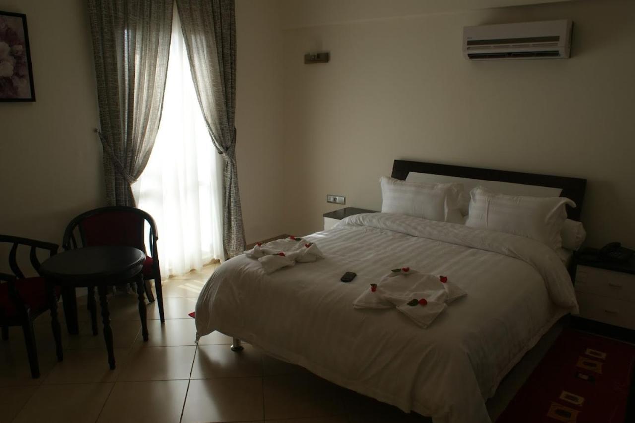 Appart Hotel Sourebou Agadir Buitenkant foto
